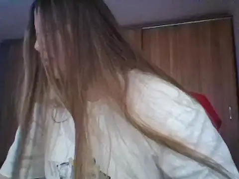 Snapshot of Evasapples chatting on March 20, 6:42 pm Evasapples online show from March 20, 6:42 pm