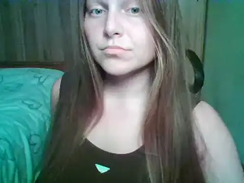 Snapshot of Evasapples chatting on October 17, 9:50 pm Evasapples online show from October 17, 9:50 pm