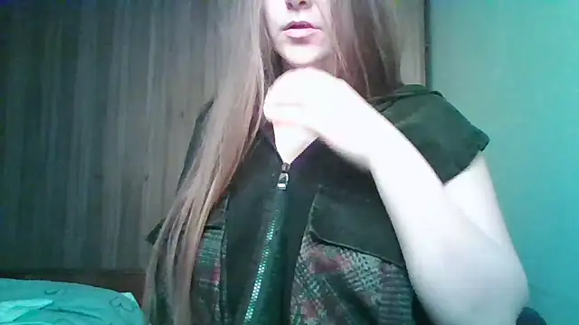 Evasapples online show from April 22, 7:48 pm