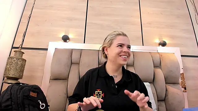 dorothy vegga online show from April 22, 3:53 am