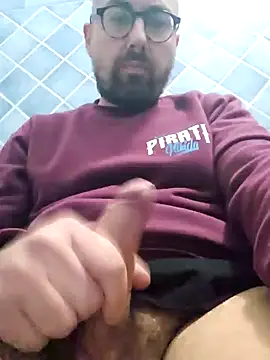 Snapshot of darione_90 chatting on January 4, 5:58 pm darione 90 online show from January 4, 5:58 pm