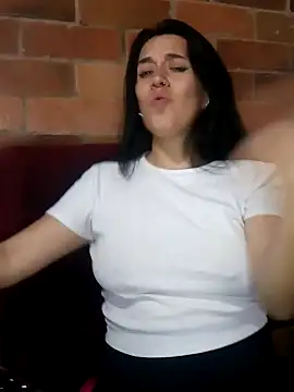 Snapshot of Gabriela_squirt02 chatting on December 17, 8:43 pm Gabriela squirt02 online show from December 17, 8:43 pm
