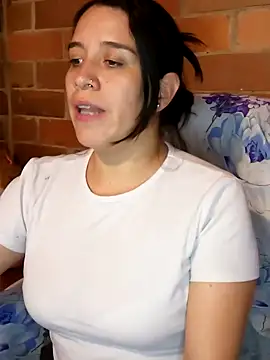 Snapshot of Gabriela_squirt02 chatting on March 8, 12:00 am Gabriela squirt02 online show from March 8, 12:00 am