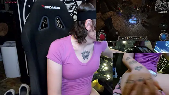 Snapshot of BrandiWRLD_999 chatting on January 6, 7:35 pm BrandiWRLD 999 online show from January 6, 7:35 pm