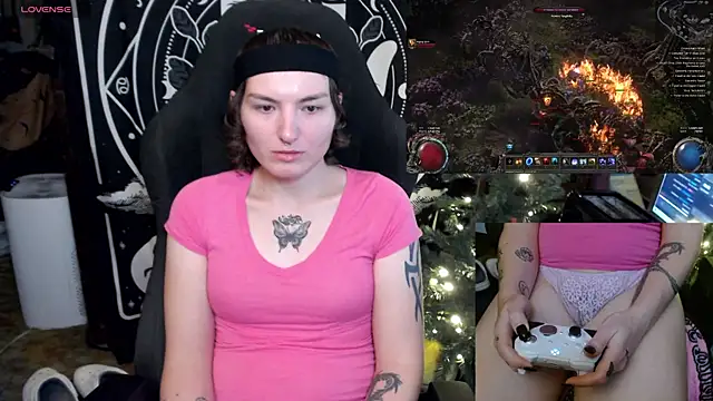 Snapshot of BrandiWRLD_999 chatting on January 8, 9:55 pm BrandiWRLD 999 online show from January 8, 9:55 pm