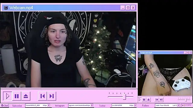 Snapshot of BrandiWRLD_999 chatting on January 11, 12:12 am BrandiWRLD 999 online show from January 11, 12:12 am