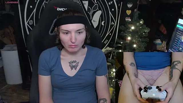 Snapshot of BrandiWRLD_999 chatting on January 19, 9:55 pm BrandiWRLD 999 online show from January 19, 9:55 pm