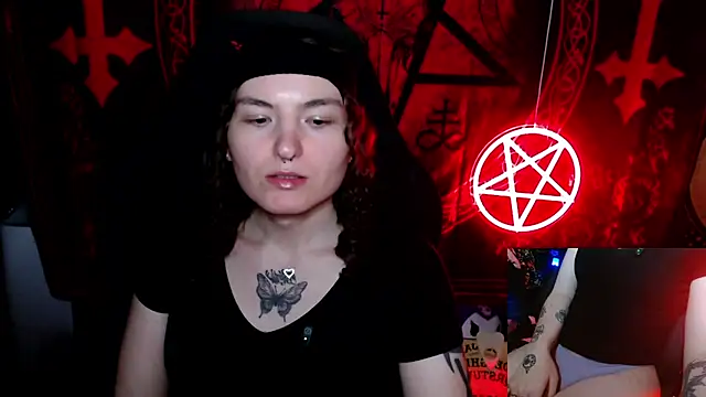 Snapshot of BrandiWRLD_999 chatting on October 6, 8:28 pm BrandiWRLD 999 online show from October 6, 8:28 pm