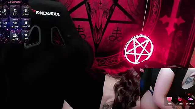 Snapshot of BrandiWRLD_999 chatting on October 22, 7:24 pm BrandiWRLD 999 online show from October 22, 7:24 pm