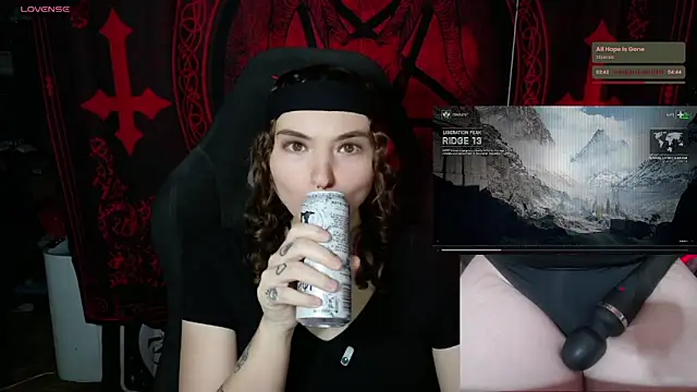 Snapshot of BrandiWRLD_999 chatting on November 9, 7:56 pm BrandiWRLD 999 online show from November 9, 7:56 pm