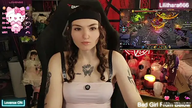 BrandiWRLD 999 online show from April 20, 5:59 pm