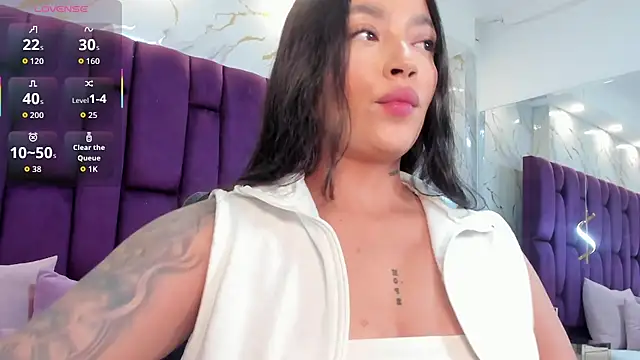 emma carterr1 online show from April 13, 5:18 pm