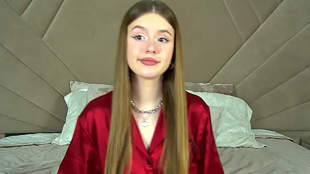 MilanaBalmain online show from February 3, 10:47 am