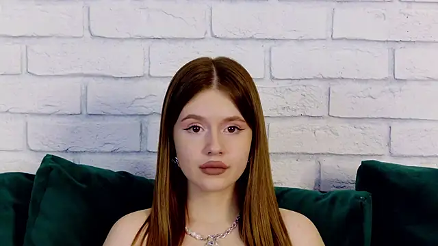 MilanaBalmain online show from February 8, 3:31 pm