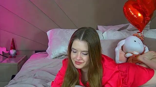 MilanaBalmain online show from February 15, 2:44 pm