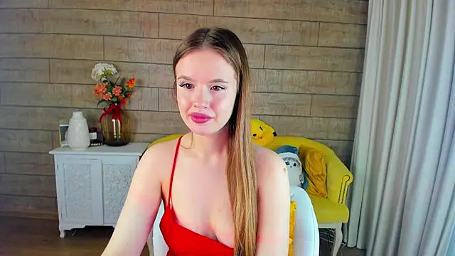 MilanaBalmain online show from February 24, 3:53 pm