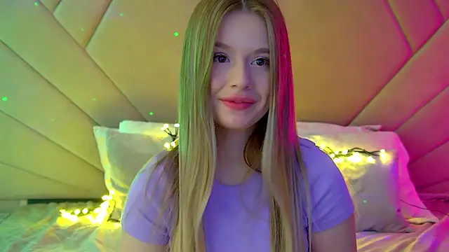 MilanaBalmain online show from March 8, 8:33 am