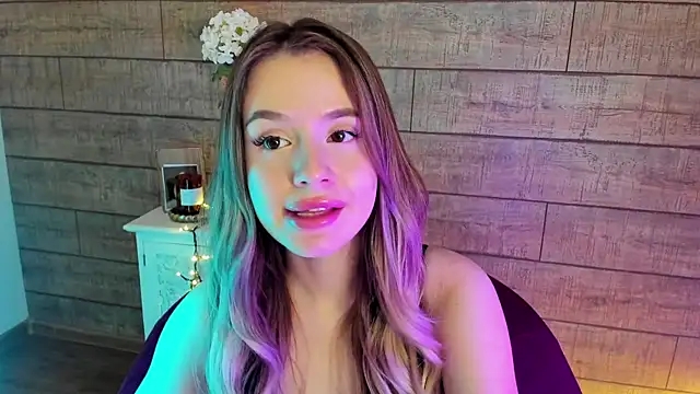 MilanaBalmain online show from March 11, 3:45 pm