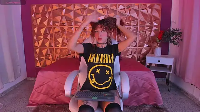 Snapshot of keendaall chatting on January 31, 4:03 am keendaall online show from January 31, 4:03 am