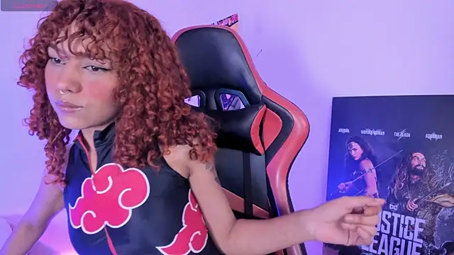 Snapshot of keendaall chatting on October 20, 11:27 pm keendaall online show from October 20, 11:27 pm