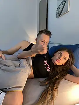 dreamgirls100 online show from January 7, 7:06 pm