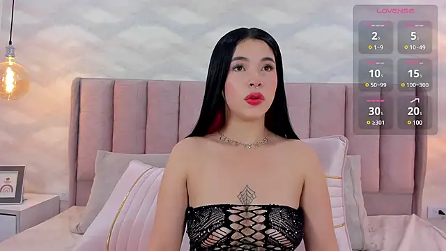 Snapshot of im_nika_ chatting on January 25, 8:53 am im nika online show from January 25, 8:53 am