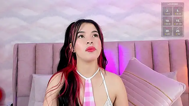 Snapshot of im_nika_ chatting on February 27, 4:32 pm im nika online show from February 27, 4:32 pm