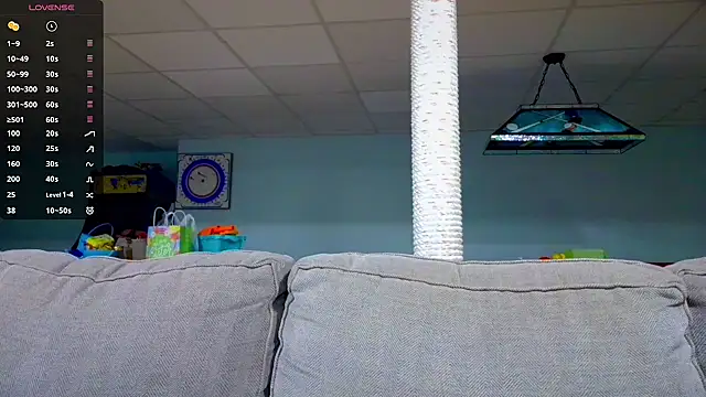 Snapshot of princess_emily4723 chatting on April 6, 1:58 am princess emily4723 online show from April 6, 1:58 am