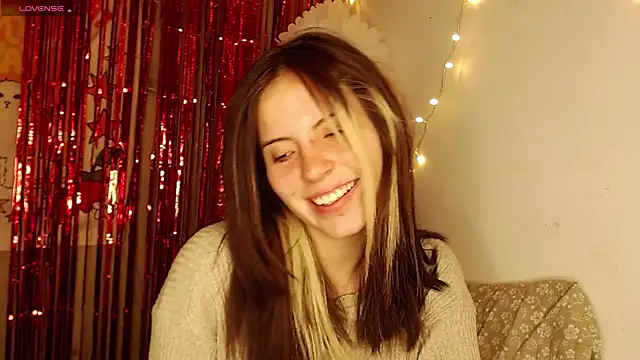 cherrybom969 online show from December 21, 2:09 am