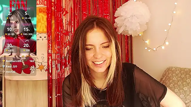 cherrybom969 online show from December 22, 1:33 pm