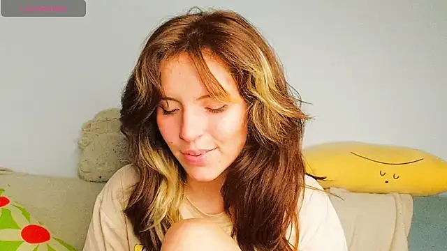 cherrybom969 online show from January 13, 6:06 am