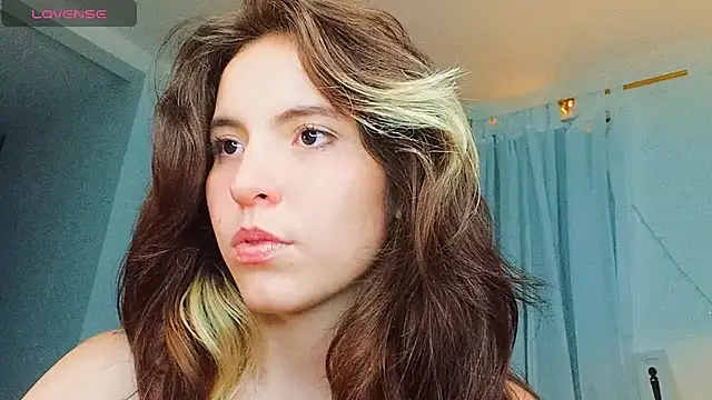 cherrybom969 online show from February 18, 6:59 am