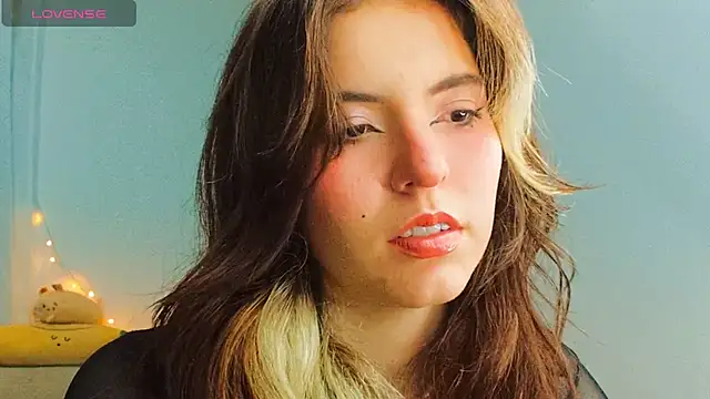 cherrybom969 online show from February 28, 3:59 am