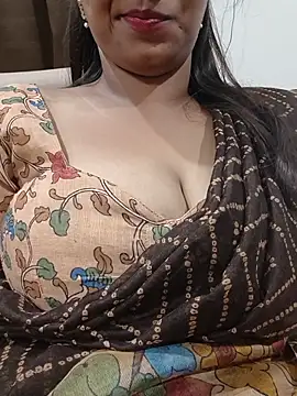 Snapshot of Sexy-Shalinii chatting on May 27, 2:14 pm Sexy-Shalinii online show from May 27, 2:14 pm
