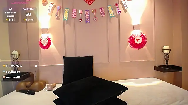 HAYLANISMITH online show from February 14, 3:15 pm