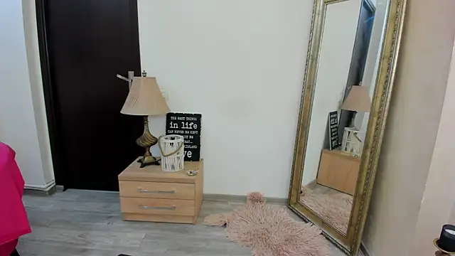 Snapshot of Kathy_Evvy chatting on February 14, 12:51 am Kathy Evvy online show from February 14, 12:51 am