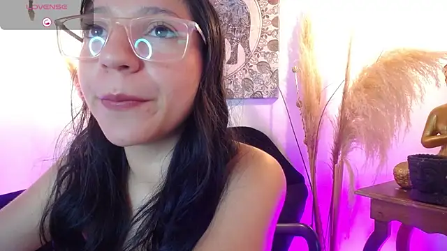 Snapshot of Gag_princeess chatting on March 8, 11:49 pm Gag princeess online show from March 8, 11:49 pm