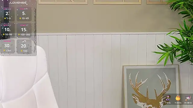 LadyLeea online show from November 17, 5:35 am