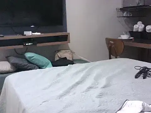 pornstarbrezillian online show from February 6, 10:43 pm