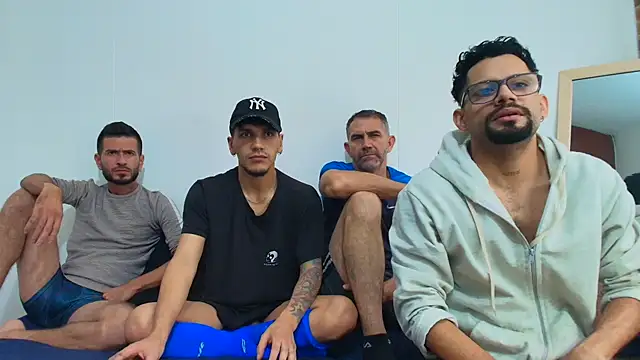 Benjamin show online show from November 30, 2:43 pm