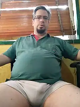 Snapshot of MrBig_2024 chatting on December 7, 10:45 am MrBig 2024 online show from December 7, 10:45 am