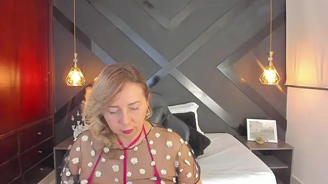 andre soto  online show from November 15, 2:20 am