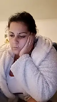 Snapshot of kittymorenita26 chatting on December 11, 7:57 pm kittymorenita26 online show from December 11, 7:57 pm