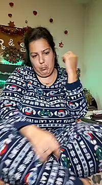 Snapshot of kittymorenita26 chatting on December 19, 10:21 pm kittymorenita26 online show from December 19, 10:21 pm