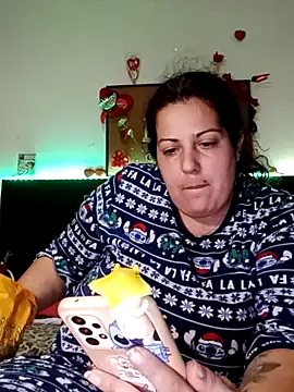 Snapshot of kittymorenita26 chatting on January 11, 10:29 pm kittymorenita26 online show from January 11, 10:29 pm