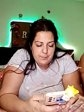 Snapshot of kittymorenita26 chatting on February 7, 11:13 pm kittymorenita26 online show from February 7, 11:13 pm