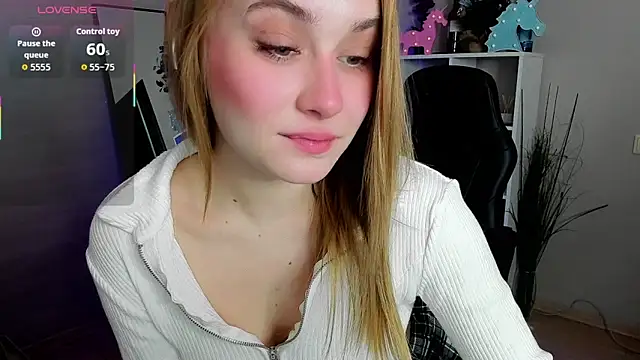 LianaBright online show from January 17, 2:16 am