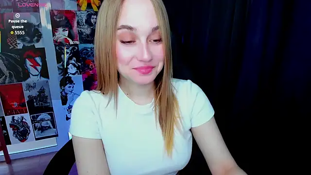 LianaBright online show from April 3, 1:47 am