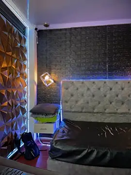 Snapshot of Paloma__LS chatting on December 4, 7:33 pm Paloma LS online show from December 4, 7:33 pm