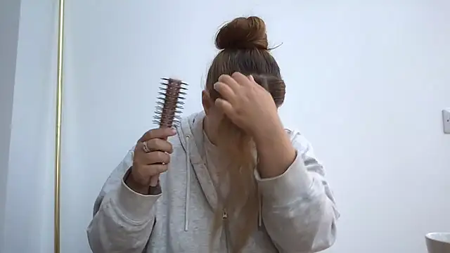 Snapshot of Krystal_Tx chatting on September 27, 6:51 am Krystal Tx online show from September 27, 6:51 am